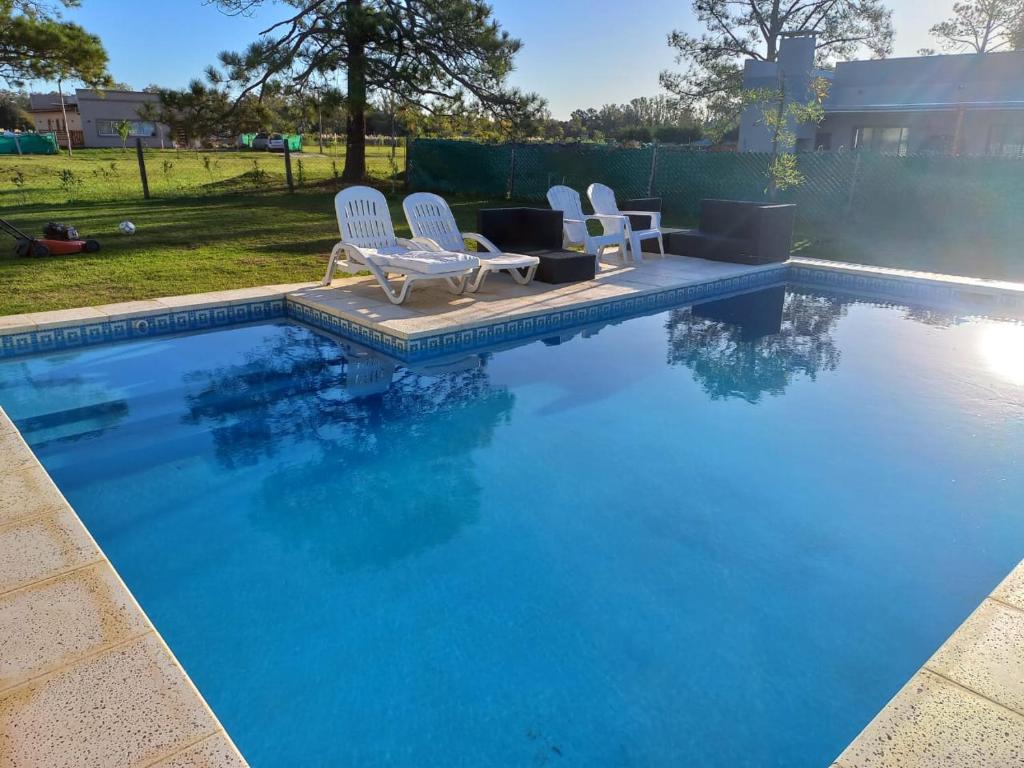 Casa Diamantes Piscina y Jardín Privado