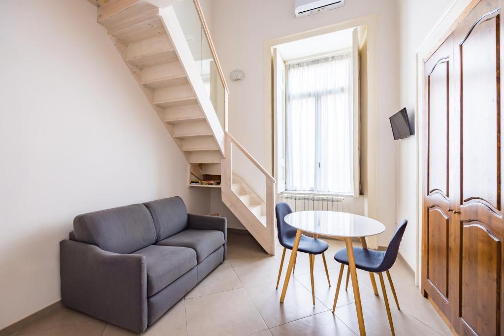 Piano Nobile by Napoliapartments