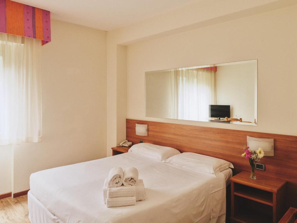 Ilgo Hotel - Triple Room