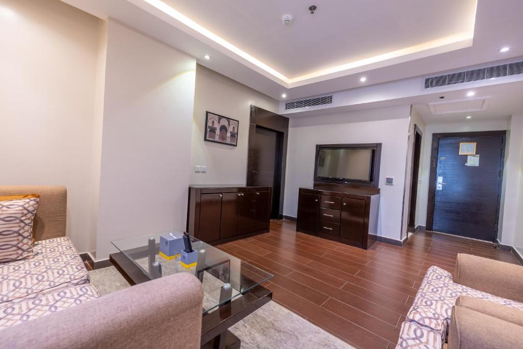 ALMUHAIDB RESIDENCE ALMALAZ
