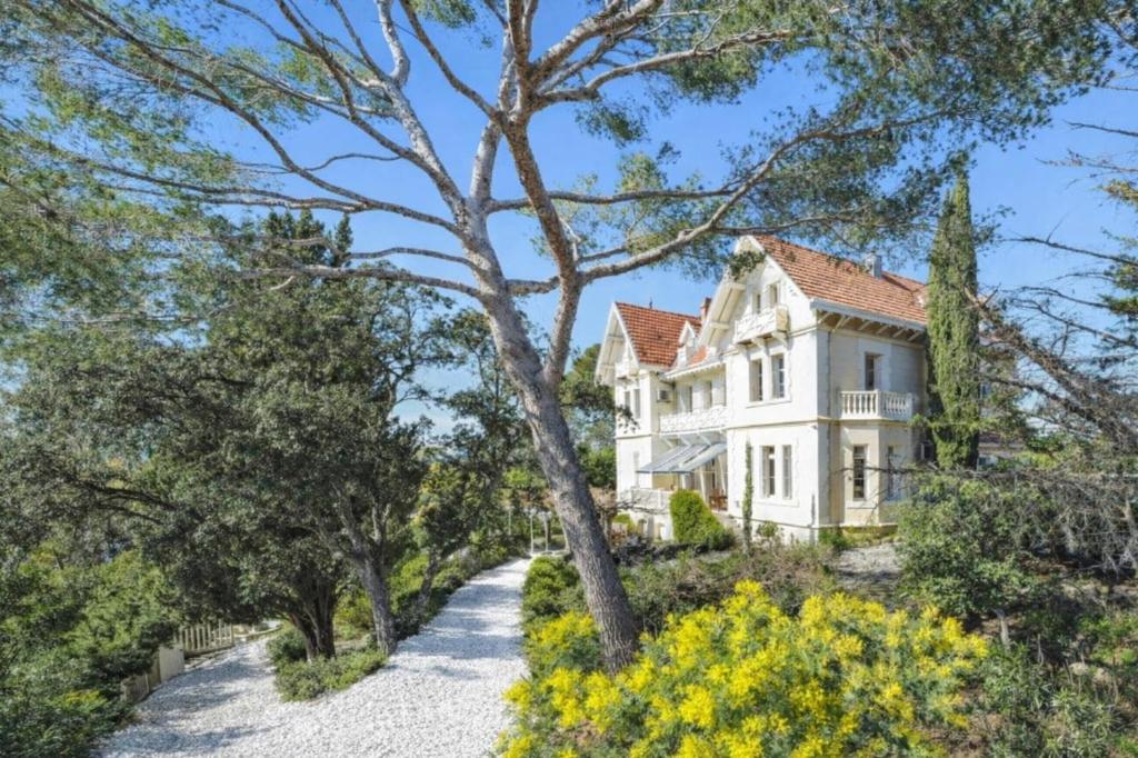 La Petite Raphaelle - 4 chambres, AC, swimming pool, garden
