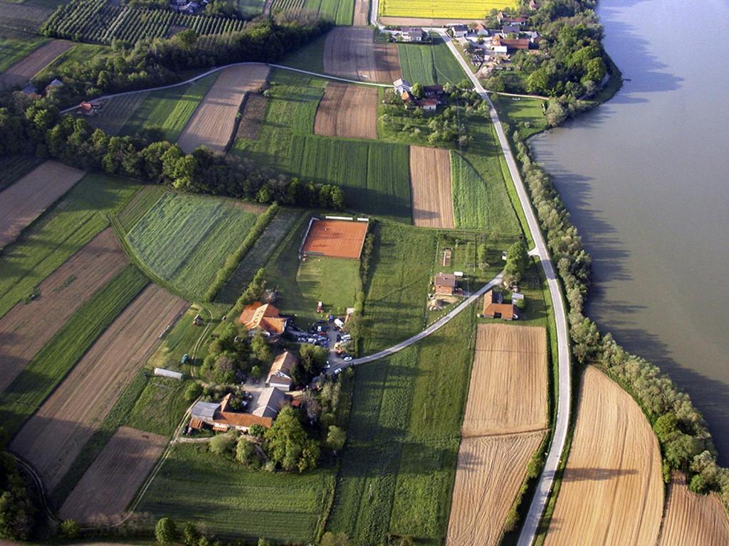 Příroda nedaleko farmy