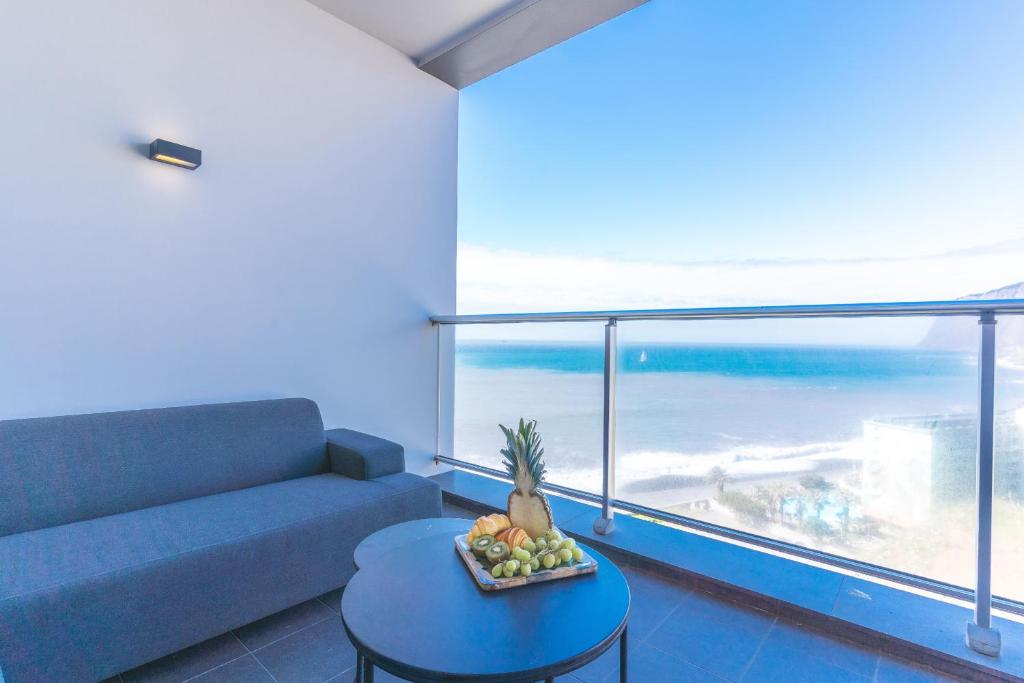 Pearl View by Atlantic Holiday