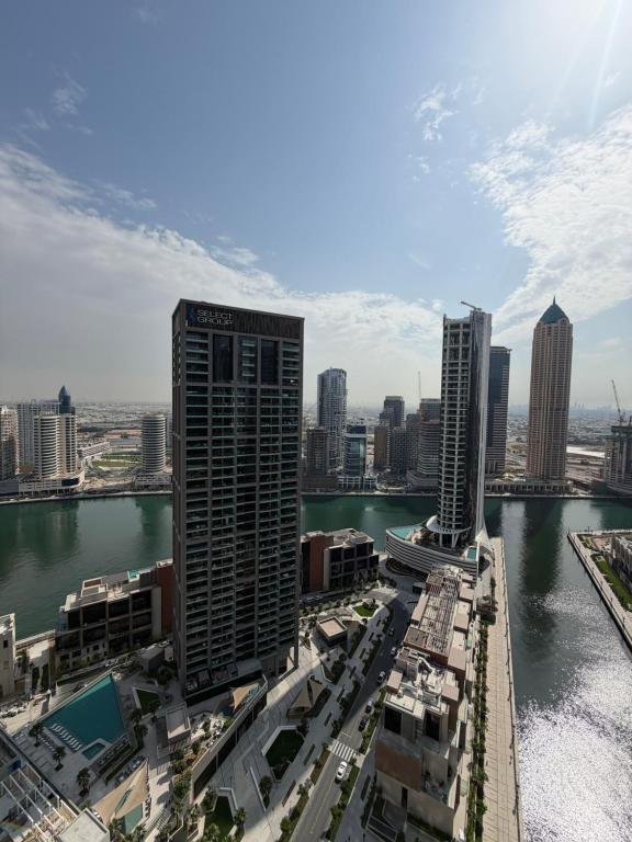 Heaven's Dreams Peninsula One Business Bay در دبی
