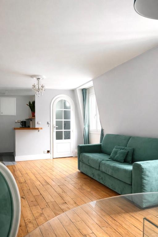 Central Splendid Apartment Louvre 1st District Paris
