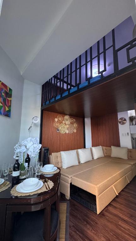 Kurlix Suites of Azure North