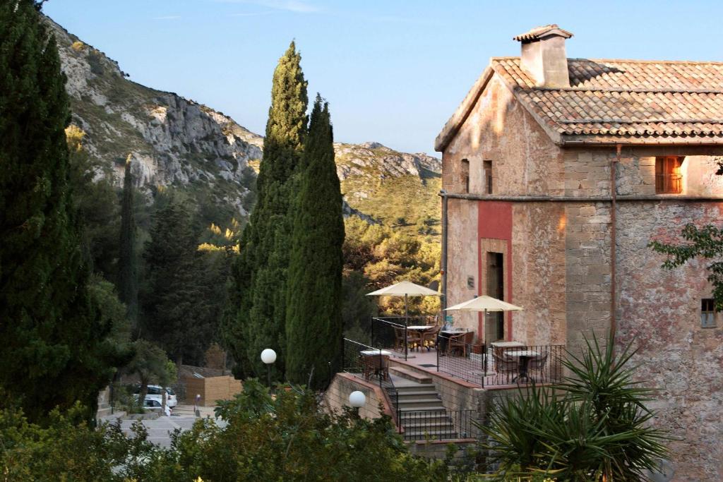 Petit Hotel Hostatgeria La Victoria Petit Hotel Hostatgeria La Victoria