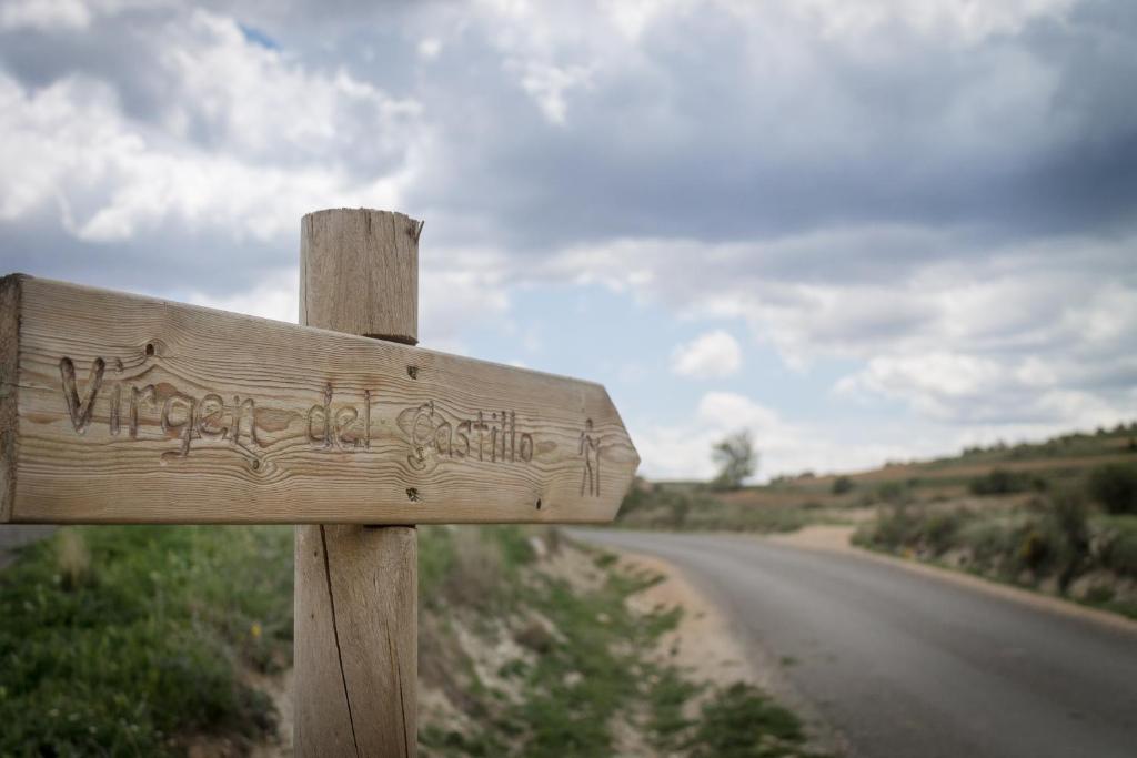 Fuentes de la Hoz, Aguatón – Updated 2022 Prices