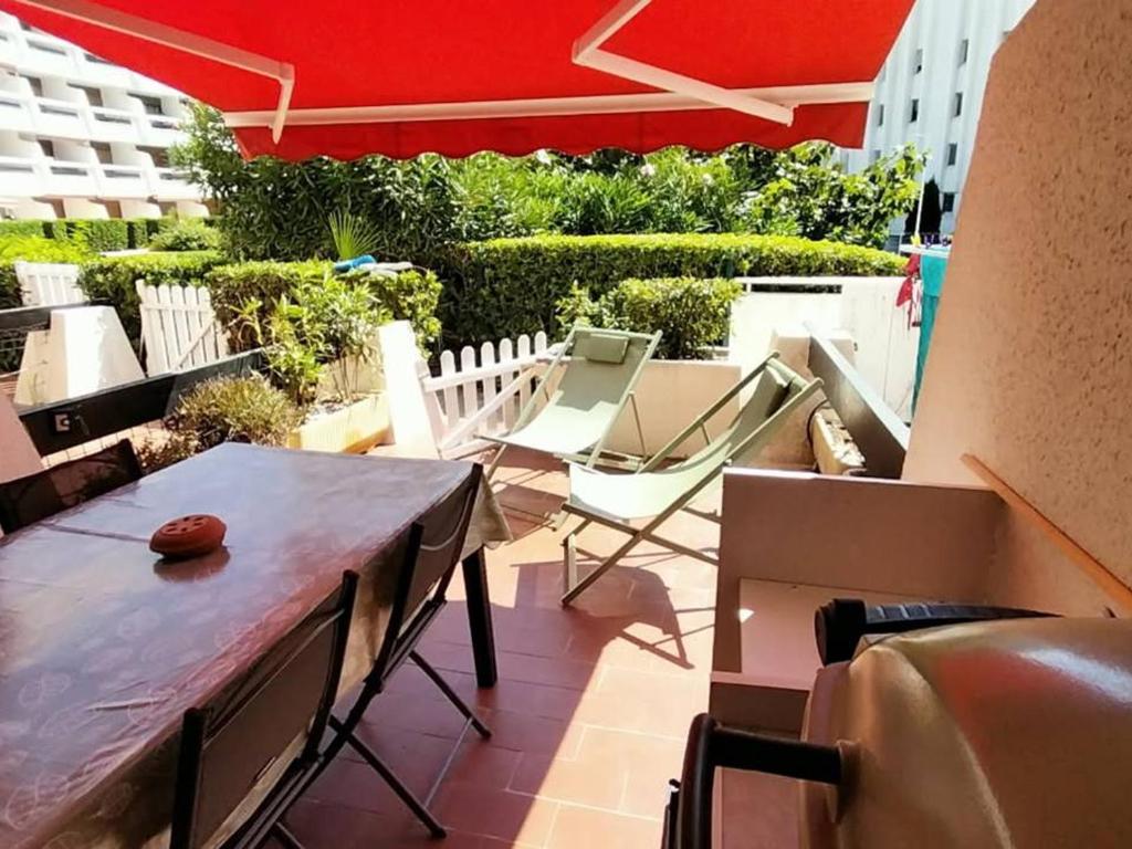 Studio climatisé, parking - 4 pers. (jardin)