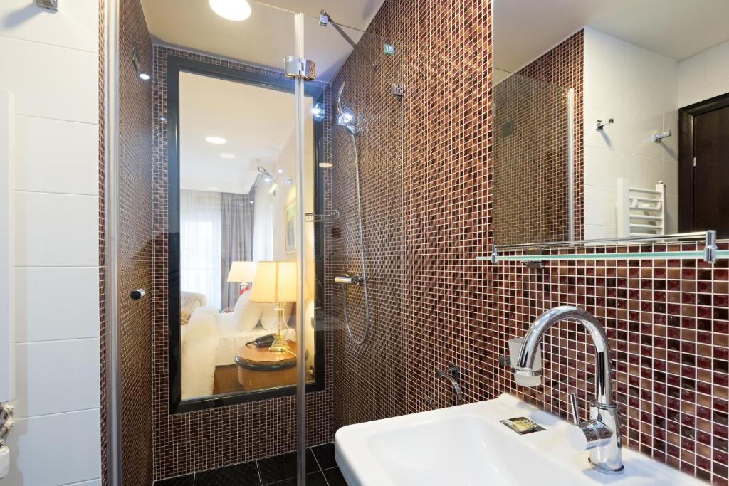 Hotel Sterling Garni - Resim 3