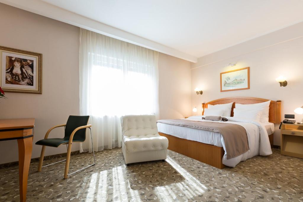 Hotel Sterling Garni - Resim 14