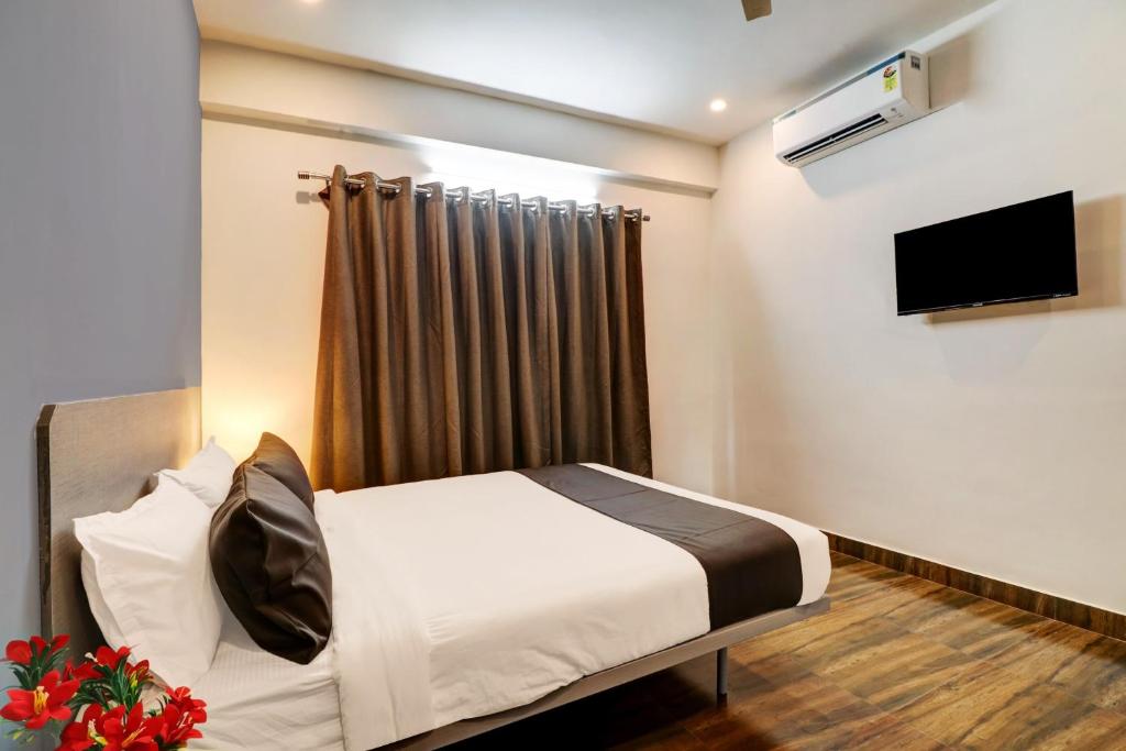 Townhouse Ecity Inn photo