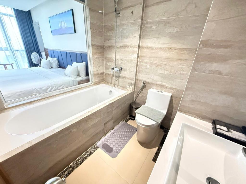 Phòng Deluxe Giường Đôi Có Bồn Tắm