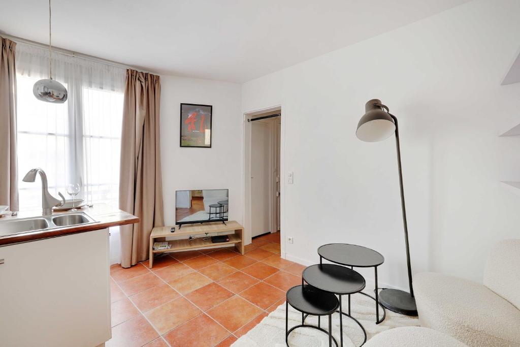 Charming Apartment 1BR 2P – Paris 4th