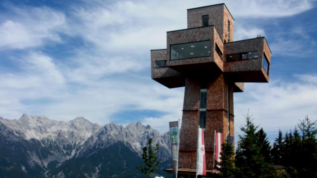 Výhľad na hory alebo výhľad na hory priamo z apartmánu