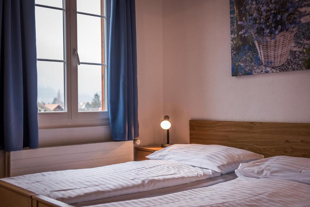 Ένα ή περισσότερα κρεβάτια σε δωμάτιο στο Chalet Cecile