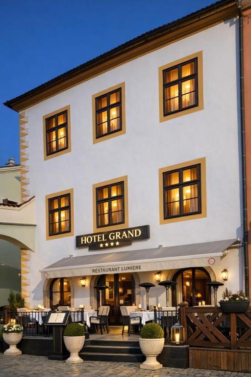 Hotel Grand