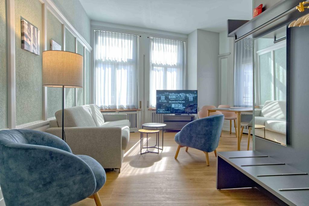 BANK House Apartment XL 105 - GRIWA RENT