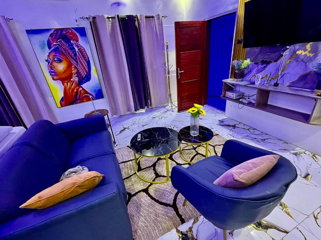 JOLIE Mini Studio Indépendante