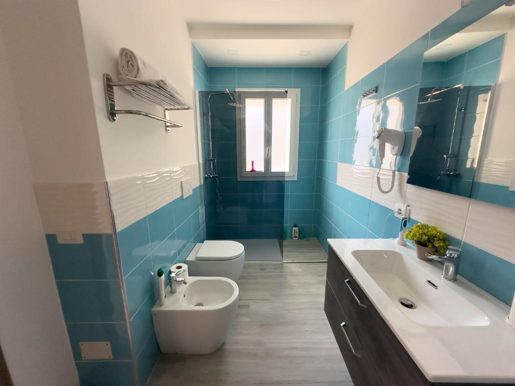 Ferrera Suite & Rooms - Twin Room With Private Bathroom