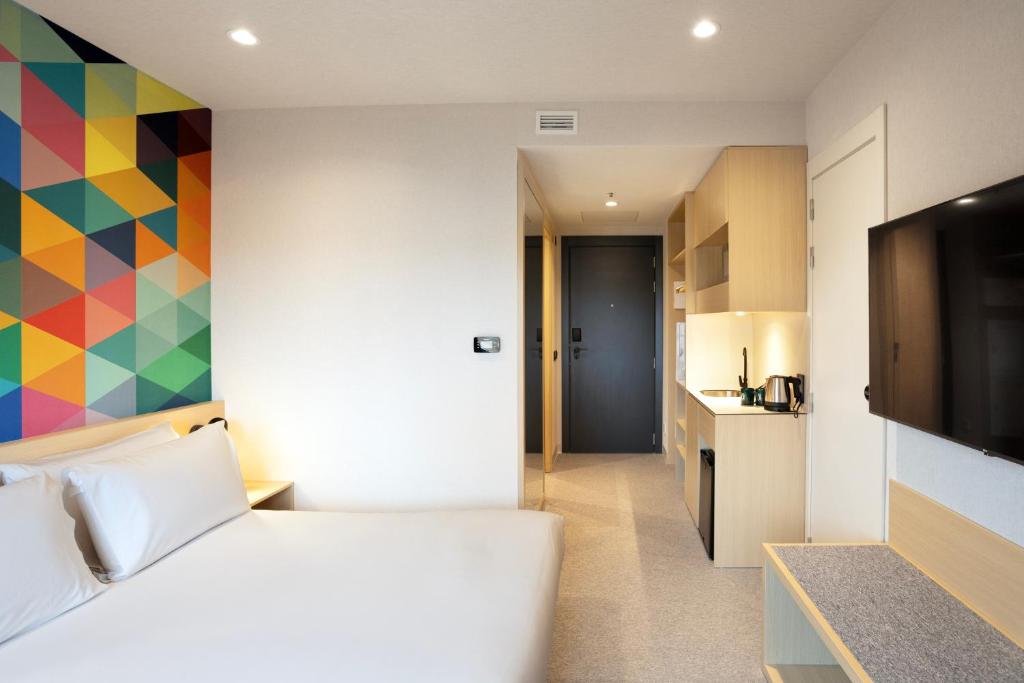 Hotel101 - Madrid photo