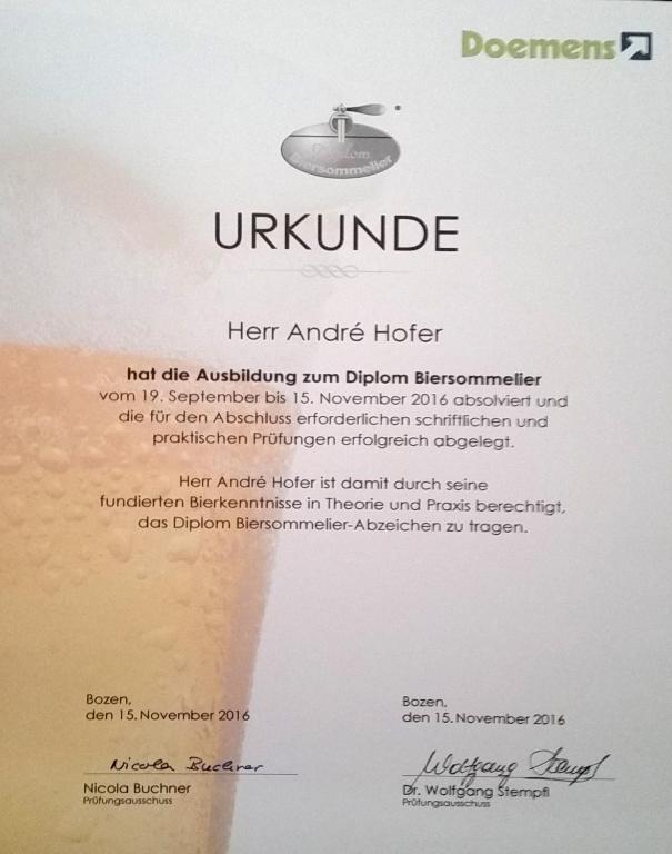 Certifikát, hodnocení, plakát nebo jiný dokument vystavený v ubytování Alpentirolis