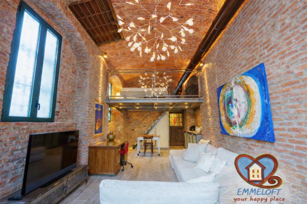 Emme Loft I Green Moon - Urban Stylish Loft Milan