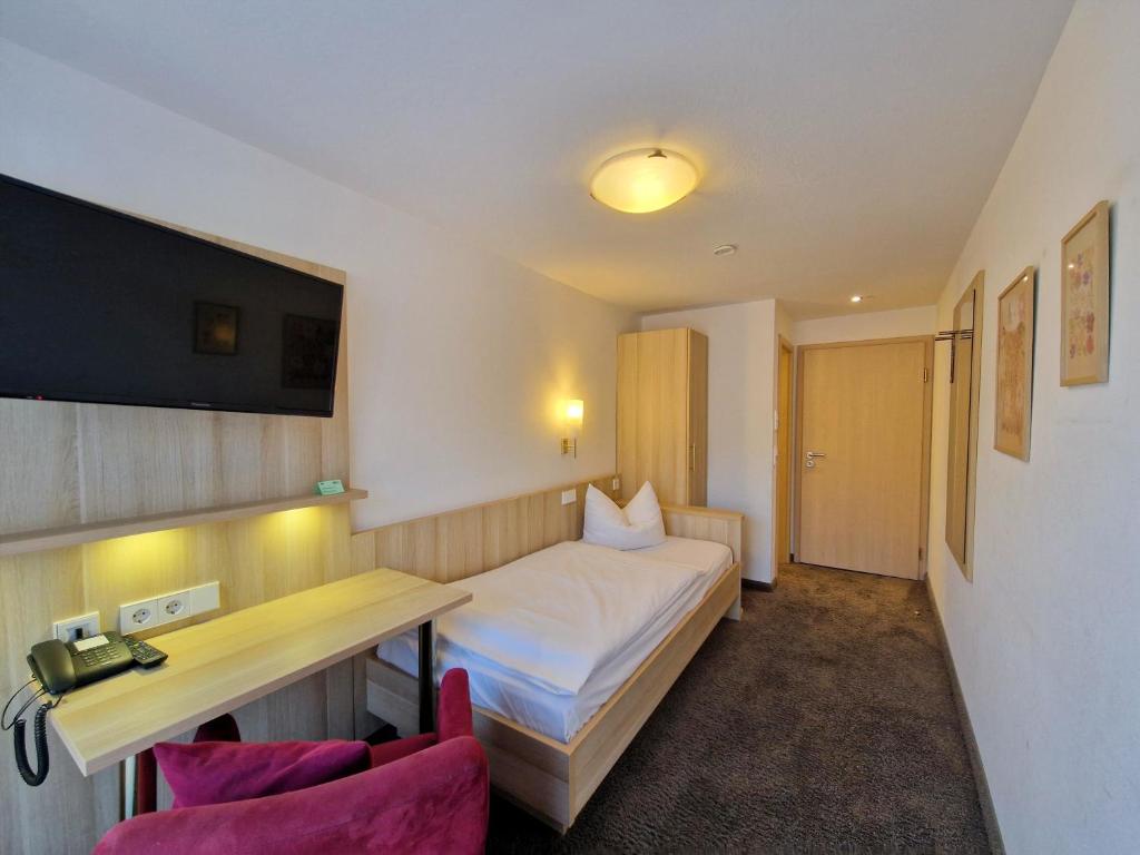 Blume Hausach I Hotel & Restaurant - Quarto Individual Conforto Na Casa Principal