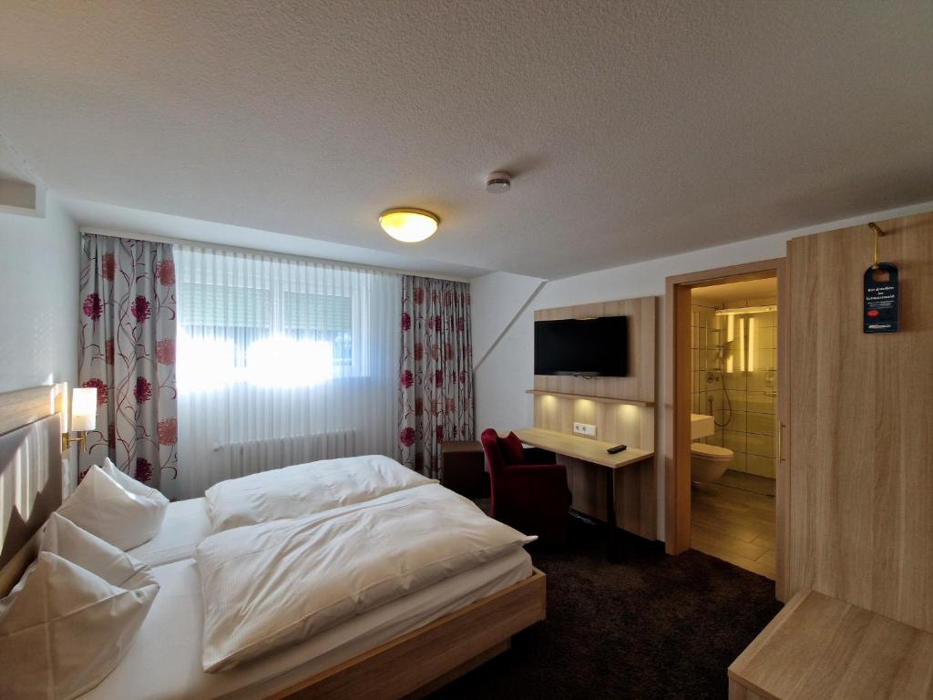 Blume Hausach I Hotel & Restaurant - Quarto Conforto No Edifício Principal