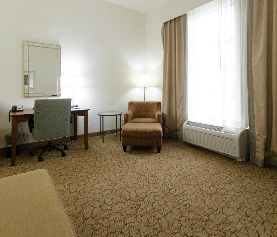 Hampton Inn Hickory - King Room With King Bed - Non-Smoking