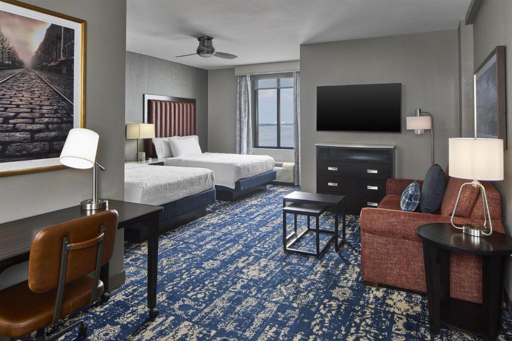 Homewood Suites Savannah Historic District/Riverfront photo