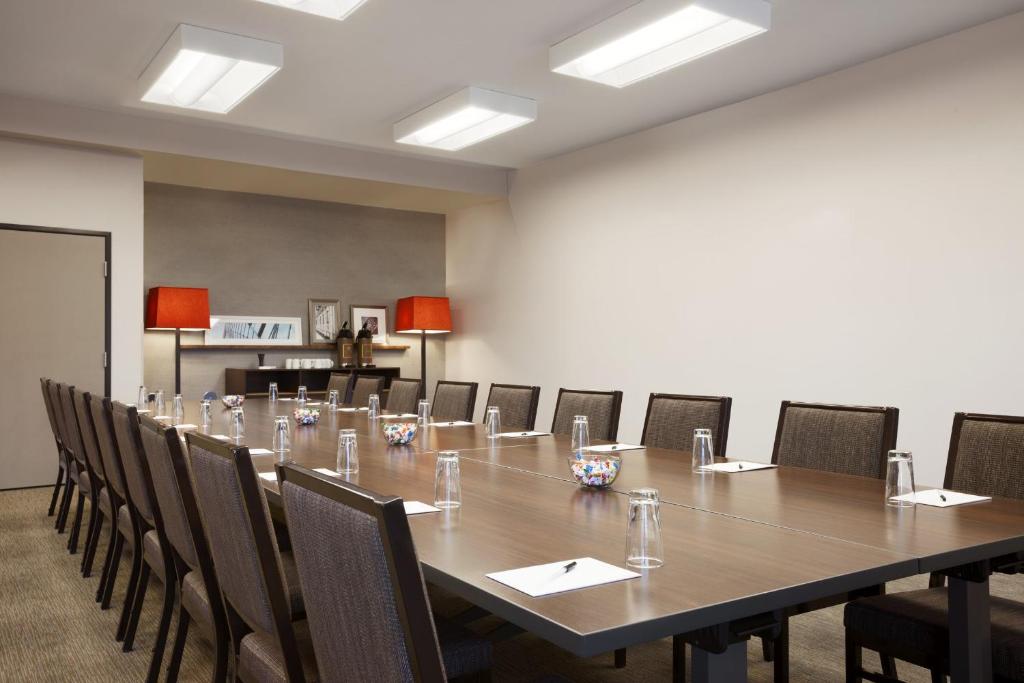 Country Inn & Suites by Radisson, Charlottesville-UVA, VA photo