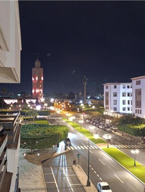 Carte Postale Ancienne – Scène De Rue à Rabat, Maroc – Voyagée (1389107)