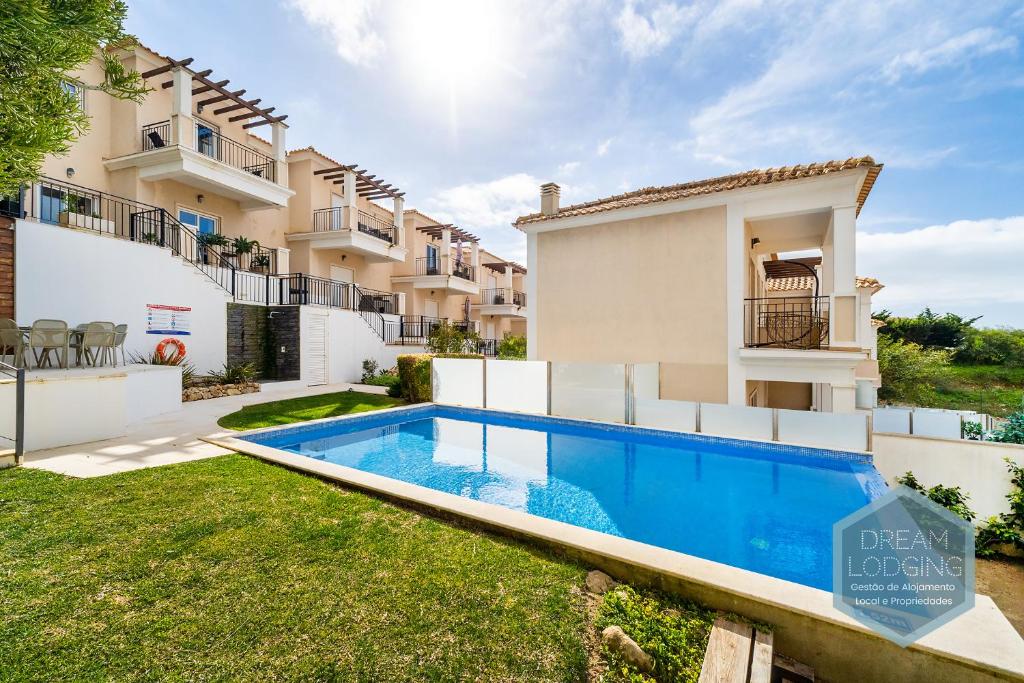 Patroves Luxury Residence - Dream Lodging