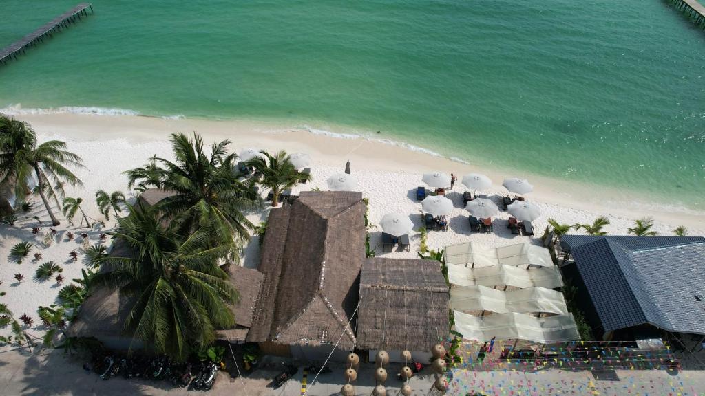 WHITE SAND ARK RESORT 4