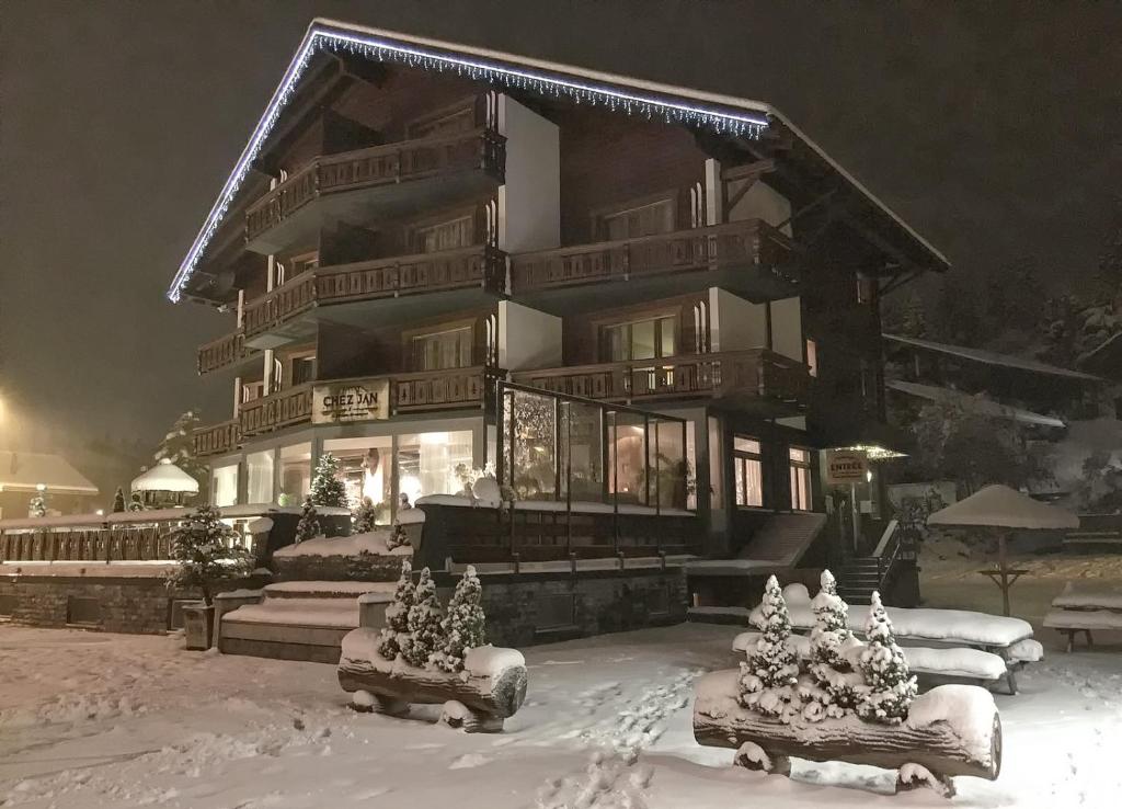Boutique-Hôtel Chez Jan v zimě