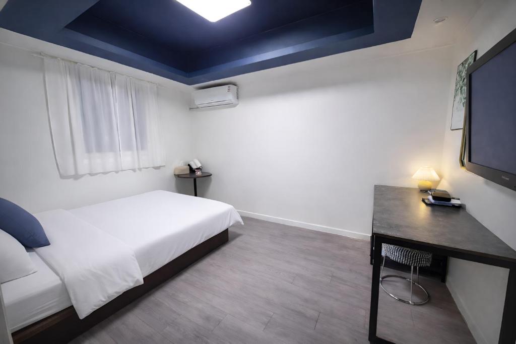 stayaroma - Deluxe Room