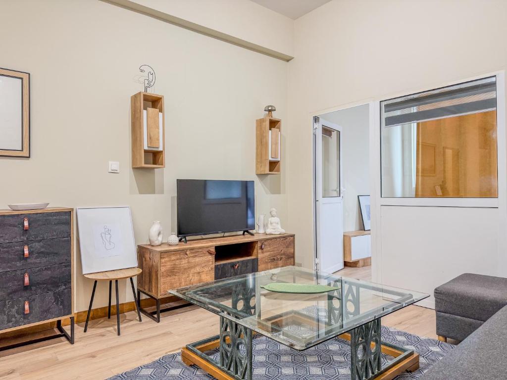 AS Monastiraki Apartment 1B