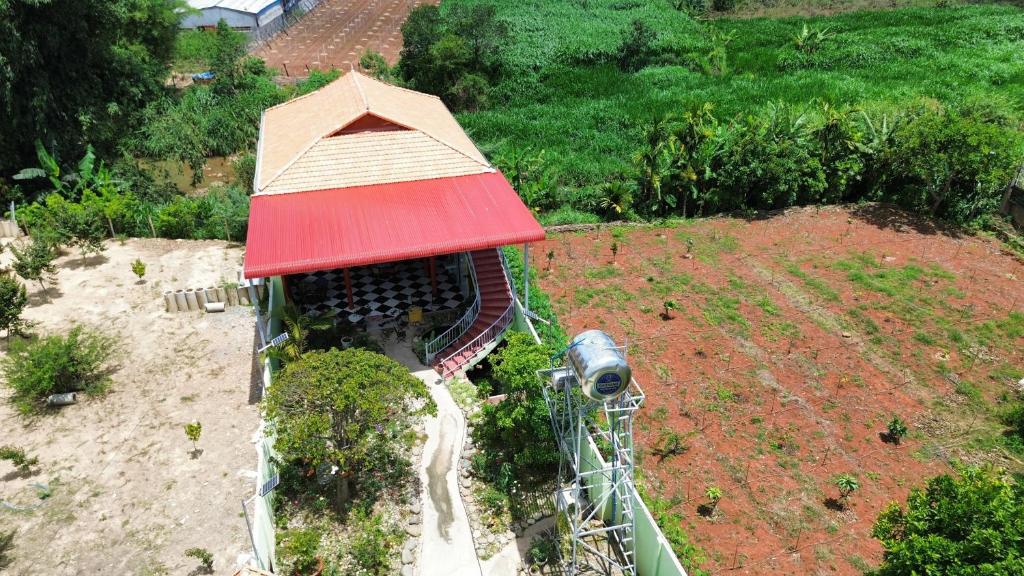 an aerial view of a water slide in a garden at Líu homestay in Klong A