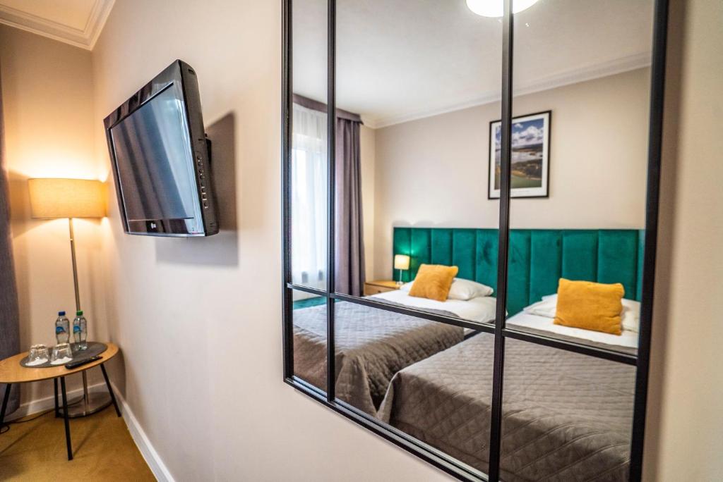 Hotel Ognisty Ptak - Habitación Doble