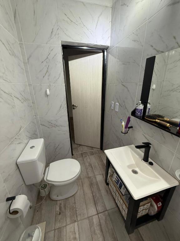 Marjes cabin complex