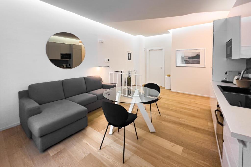 Milano Boutique Apartment with Studio Space near MiCO, Stadium & City Life