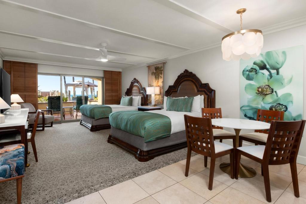 Pacific Terrace Hotel photo