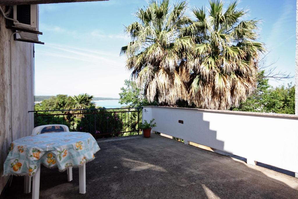 Apartments with parking space Supetarska Draga - Gonar, Rab - 5016