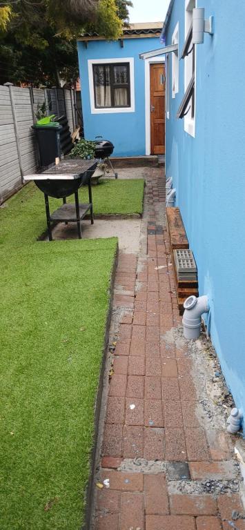 ABC ACCOMMODATION BELLVILLE CAPE TOWN 25 VAN NIEKERK STREET OAKDALE BELLVILLe photo