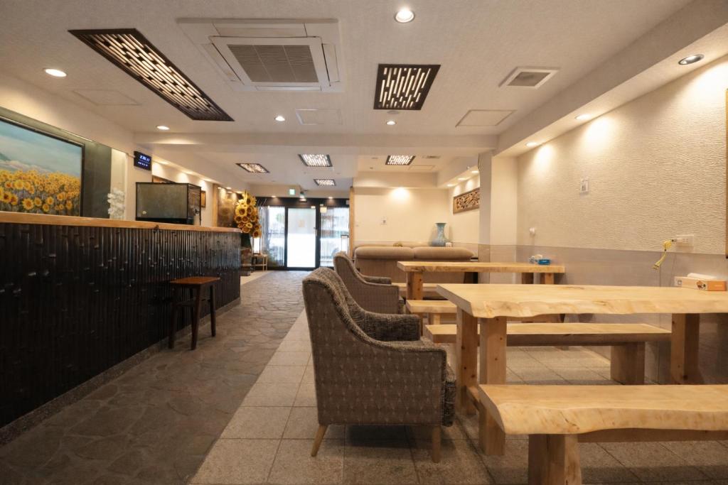 Sunflower Hotel 403, Osaka, Namba & Shinsaibashi