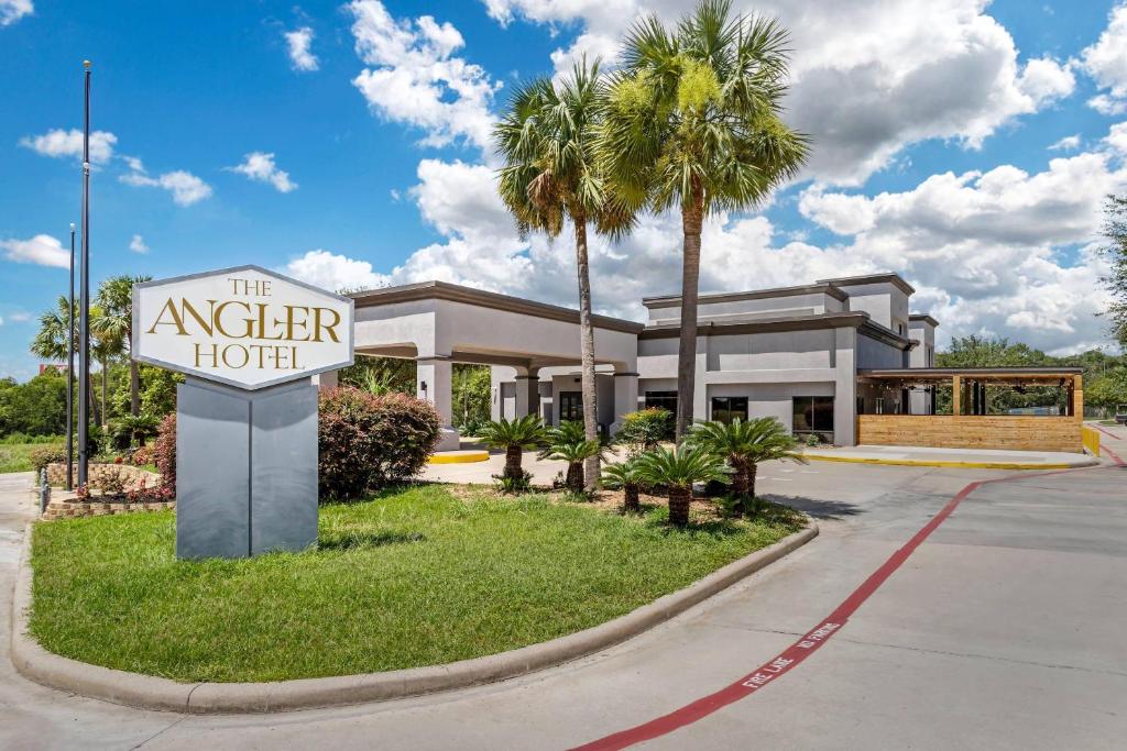 a hotel with a sign that reads the anger hotel at The Angler Hotel Livingston, an Ascend Collection Hotel in Livingston