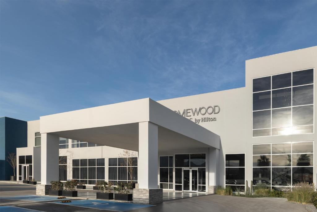 a view of a wsdot building at Homewood Suites By Hilton Saltillo in Saltillo
