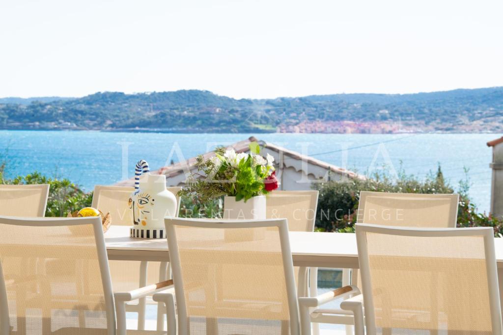 Villa avec piscine privée, vue mer et proche plage Sainte-Maxime 10 personnes