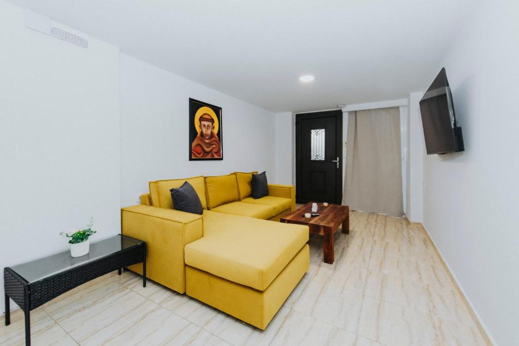 Casa Fransesco - Near Sea, City, Marina